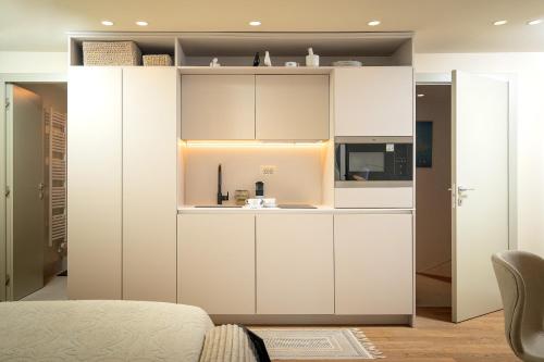 Riva Yacht Hvar Town Apartment