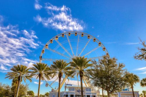 Dog-friendly condo with pool balcony beach access central AC & W&D photo 34