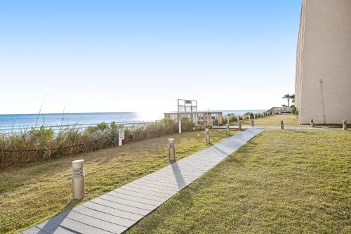 Well-equipped Gulf-front condo on 3rd floor with outdoor pool grills & gym photo 36