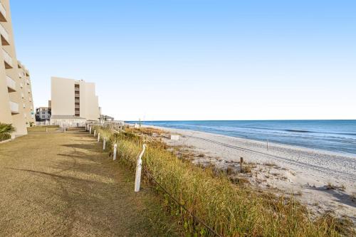 Well-equipped Gulf-front condo on 3rd floor with outdoor pool grills & gym photo 38