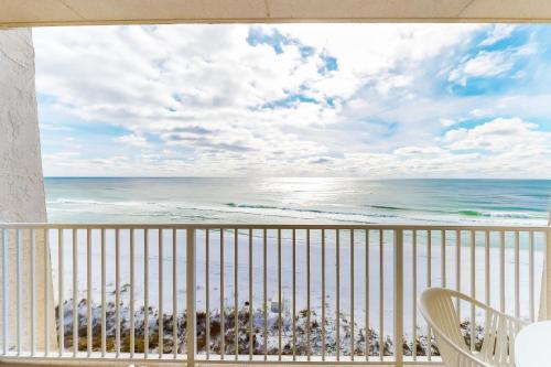 5th Floor Pretty Gulf-front Condo Great Amenities Near shops and dining photo 19