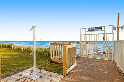 5th Floor Pretty Gulf-front Condo Great Amenities Near shops and dining photo 34