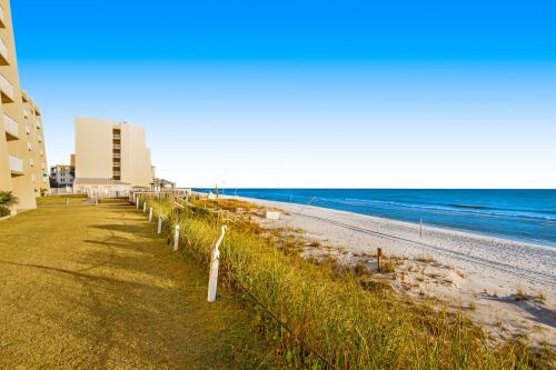 5th Floor Pretty Gulf-front Condo Great Amenities Near shops and dining photo 37