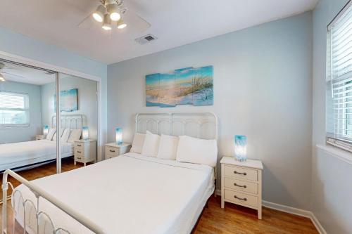 Condo with beach access resort pools & relaxing balcony photo 13