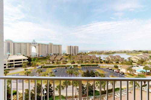 Well-equipped & located seventh-floor condo with balcony shared gym pool & more photo 6