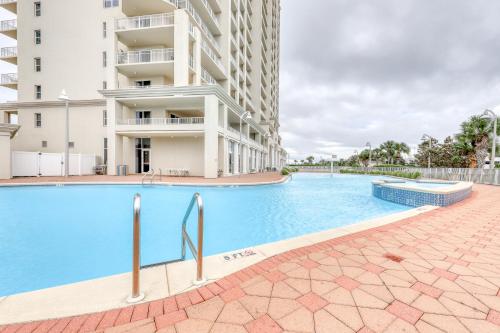 Well-equipped & located seventh-floor condo with balcony shared gym pool & more photo 33