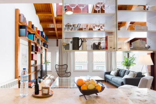Architect-Designed Loft in a Historic Hilltop Neighborhood