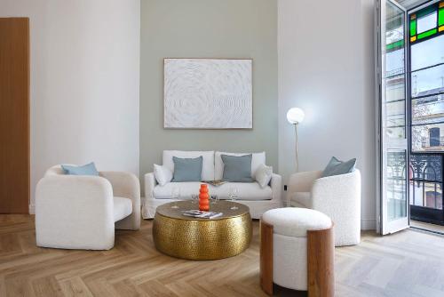 Genteel Home Antonia Diaz IV
