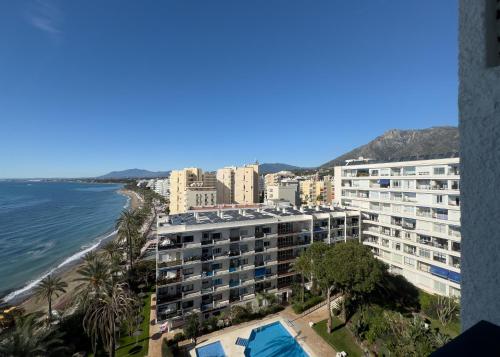 Skol 709 Duplex 1 Bedroom in Skol Marbella with Gibraltar and Sea Views