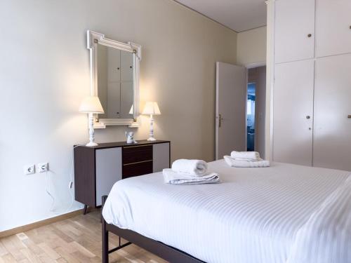 Katechaki Metro Spacious Residence