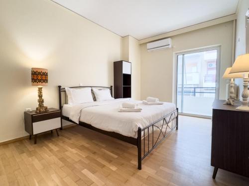 Katechaki Metro Spacious Residence