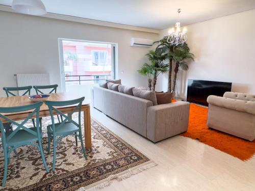 Katechaki Metro Spacious Residence