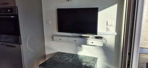 Le Matago A37, studio superbe vue port, clim, parking
