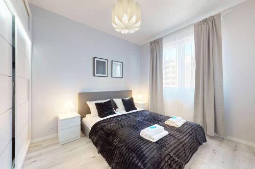 Cozy Stay Bemowo Apartment with Balcony&Parking