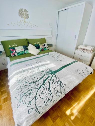 Baan Pak Apartment Ljubljana