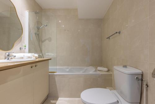 DUPLEX 2 Chambres -BALCON-PARKING-CARNOT A2B269