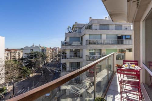 DUPLEX 2 Chambres -BALCON-PARKING-CARNOT A2B269