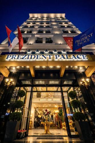 Prezident Palace Belgrade - Rooftop Pool & Spa Hotel — Property building