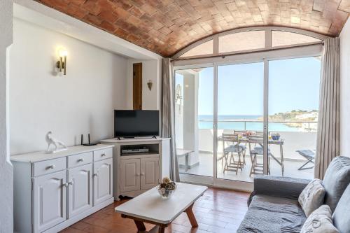 #326 Vista Mar by Home Holidays