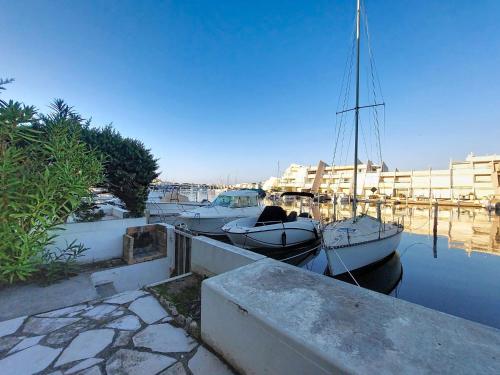 Apartment Les Marinas de la Plage II by Interhome