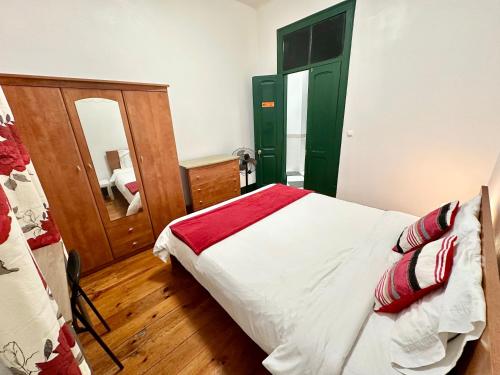 Quarto Red