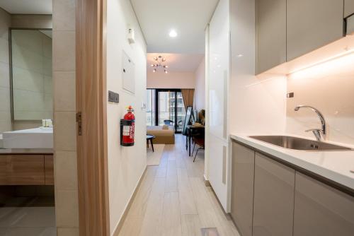 Azizi Riviera Meydan Studio with Balcony - Onelink