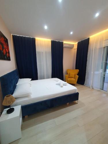 Maizon Rooms