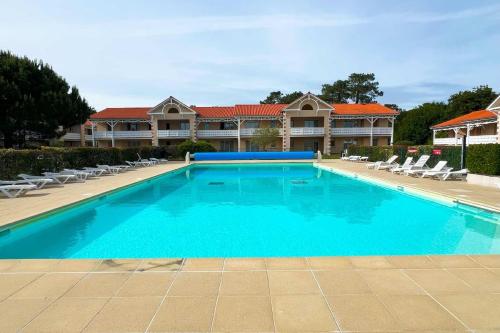 appartement avec piscine