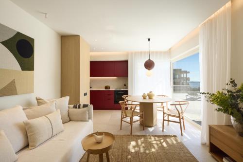 Sea View Beach Penthouse - Athens Coast