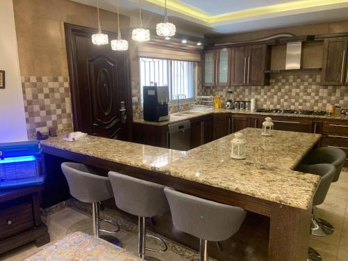 Кухня или кухненски бокс в Nakheel VIP