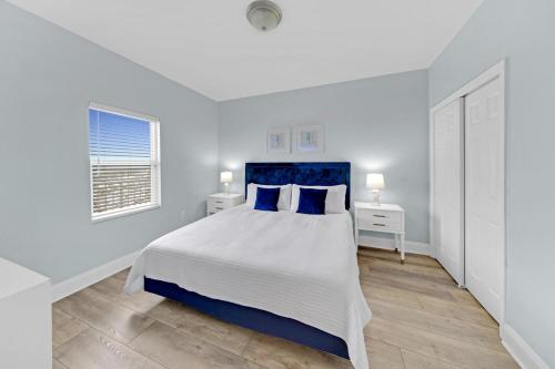 Gulfview Condo #1809 at Laketown Wharf photo 12