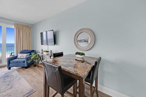 Gulfview Condo #1809 at Laketown Wharf photo 5