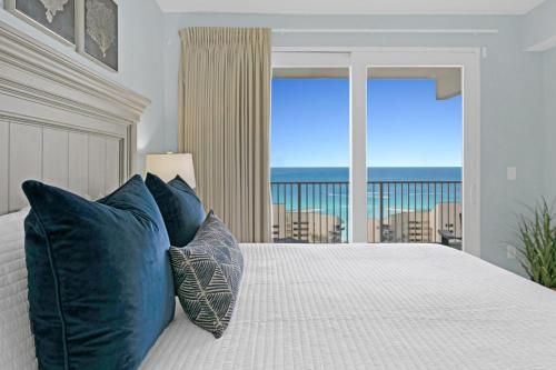 Gulfview Condo #1809 at Laketown Wharf photo 15