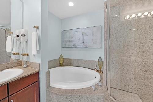 Gulfview Condo #1809 at Laketown Wharf photo 44
