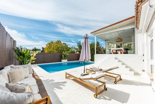 Cozy Villa With Pool In Marbella Nueva Andalucia