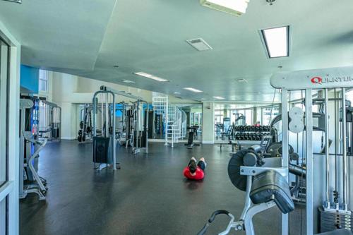 Gulfview Condo #1809 at Laketown Wharf photo 45