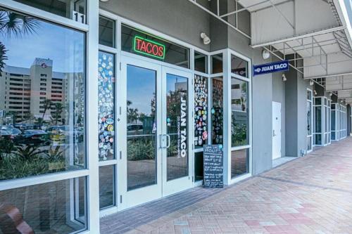 Gulfview Condo #1809 at Laketown Wharf photo 67