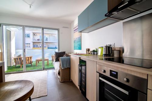 66 Poincaré - Luxury apartment for 2 people - air conditioning, - parking
