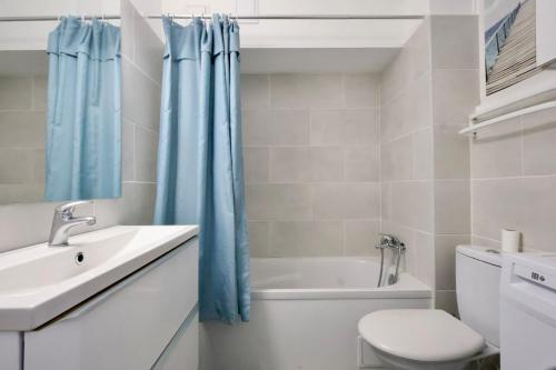 La Caravelle - Apt 2 Prs - front de mer - Clim