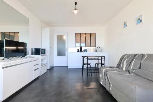 La Caravelle - Apt 2 Prs - front de mer - Clim