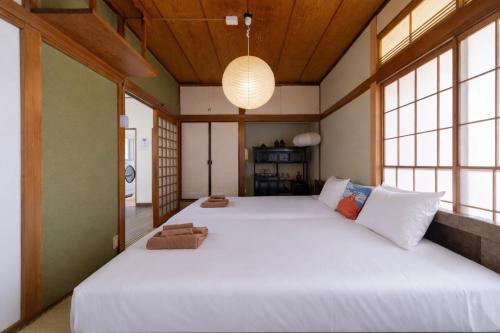 Spacious Private House for up to 22 Guests 4 minute walk from Tokyo Metro Chiyoda Line Ayase Station HOTEL Musashi Tokyo Ayase