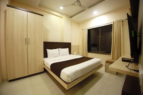 Gallery image of Hotel Madhuri Executive in Kolhapur