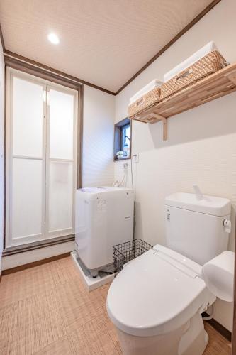 Near Nijojo Castle traditional and quiet Machiya house 喜舎 二条城