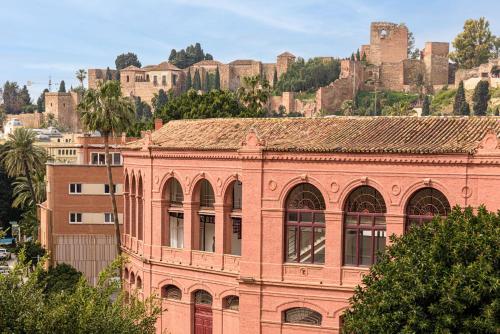 Holidays Home Maestranza in Malaga by Solaga