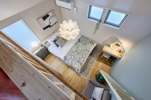 KIX直通 E-NA 大福 Daifuku 大阪 一棟貸切 家族&子供 最大8名Direct from KIX Private House for up to 8 Guests Entire house rental