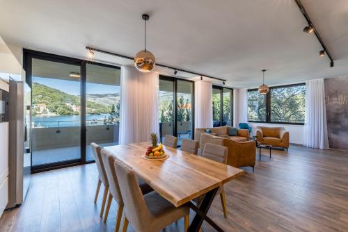 The Island Home - Korkya Luxury Apartments - free garage parking