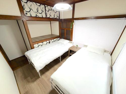 Kamakura area with a traditional atmosphere 4DK apartment for rent Maximum 8 people Easy access to Asakusa and Ueno Long-term stays welcome 3 bedrooms