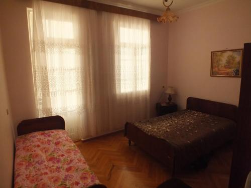 Gallery image of Guest House Lazuri in Sarpi