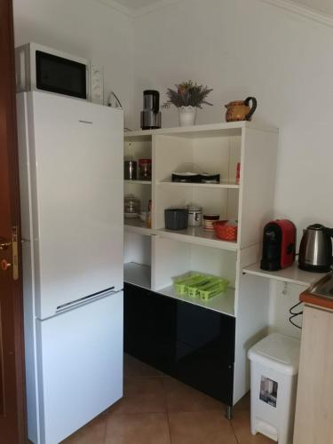Dapur atau dapur kecil di Casa Maria