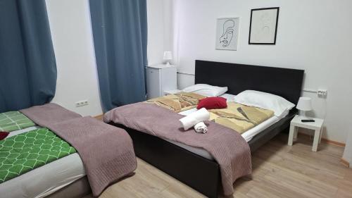 Lovely 6-Bedroom Apartment Near Millennium City